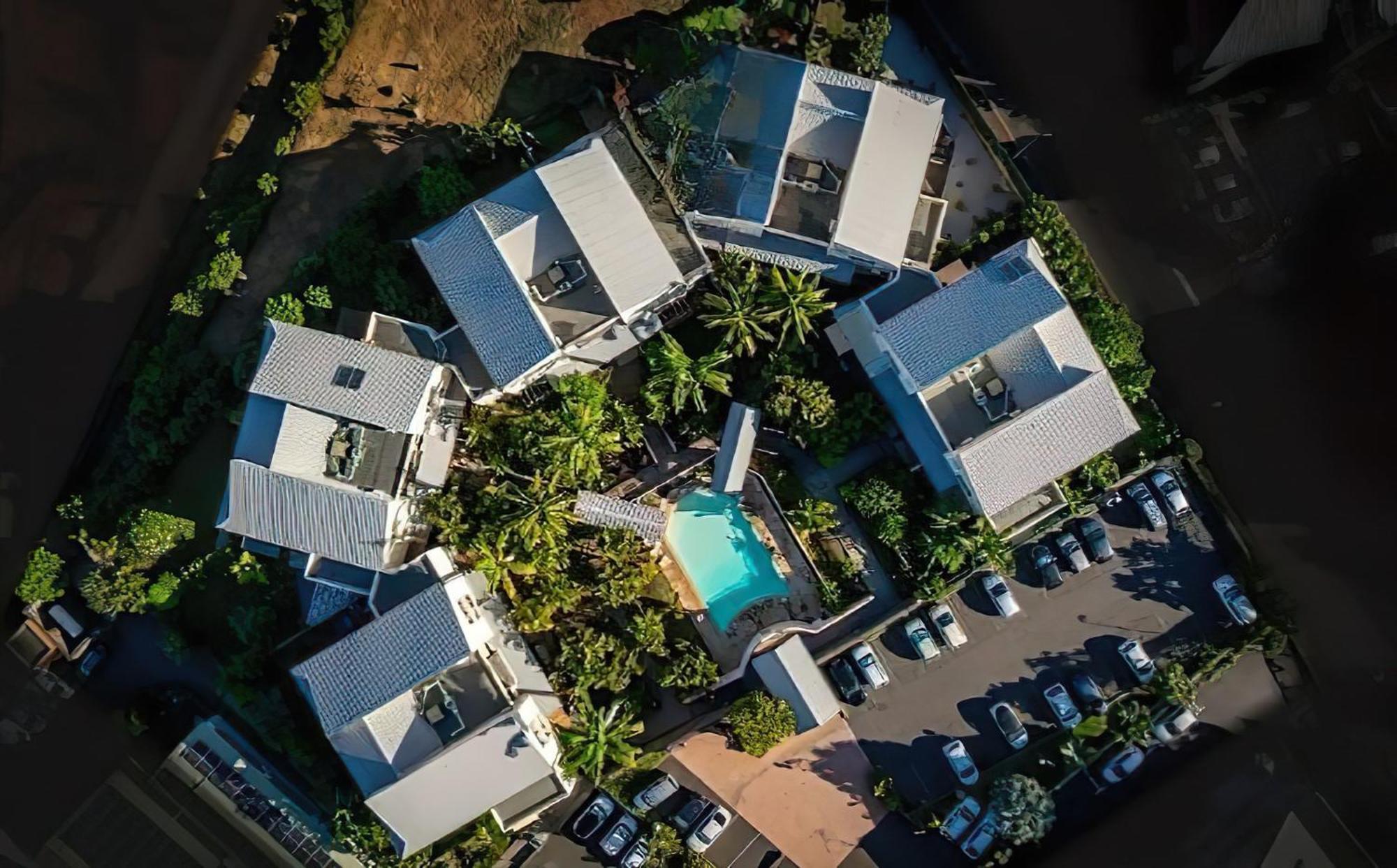 T2 Classe 4 Etoiles Avec Jardin, Piscine, Vue Mer A Saint-Gilles-Les-Bains Eksteriør billede