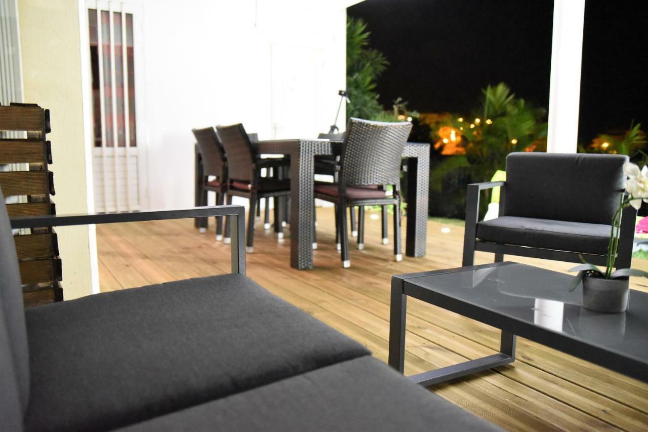 T2 Classe 4 Etoiles Avec Jardin, Piscine, Vue Mer A Saint-Gilles-Les-Bains Eksteriør billede