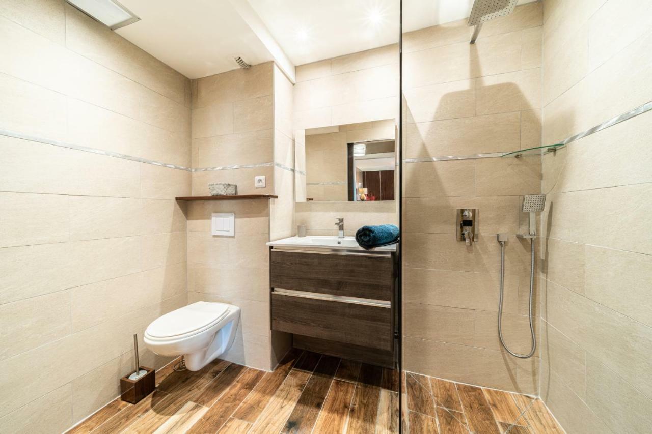 T2 Classe 4 Etoiles Avec Jardin, Piscine, Vue Mer A Saint-Gilles-Les-Bains Eksteriør billede